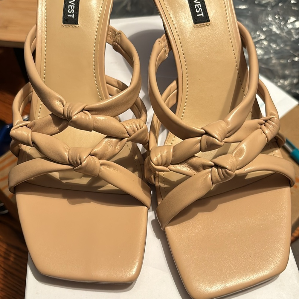 Yeander3 heeled slide sandals - size 9.5 Nine West - Picture 3 of 7